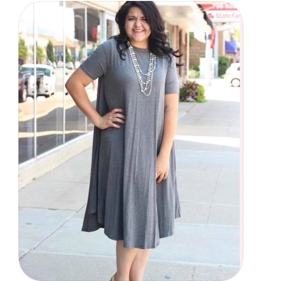 Plus size trapeze dress - Picture 1 of 1